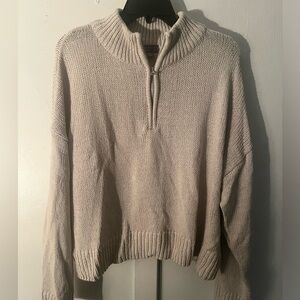 Francesca’s // Silver Cropped Sweater